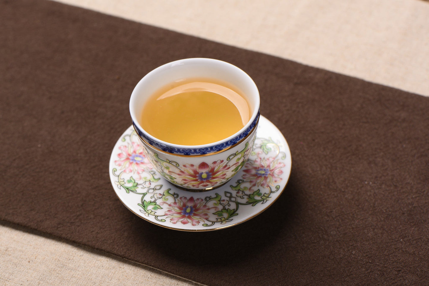 Foshan Qing Dynasty Style Mudan Flower Cup and Saucer * 60ml